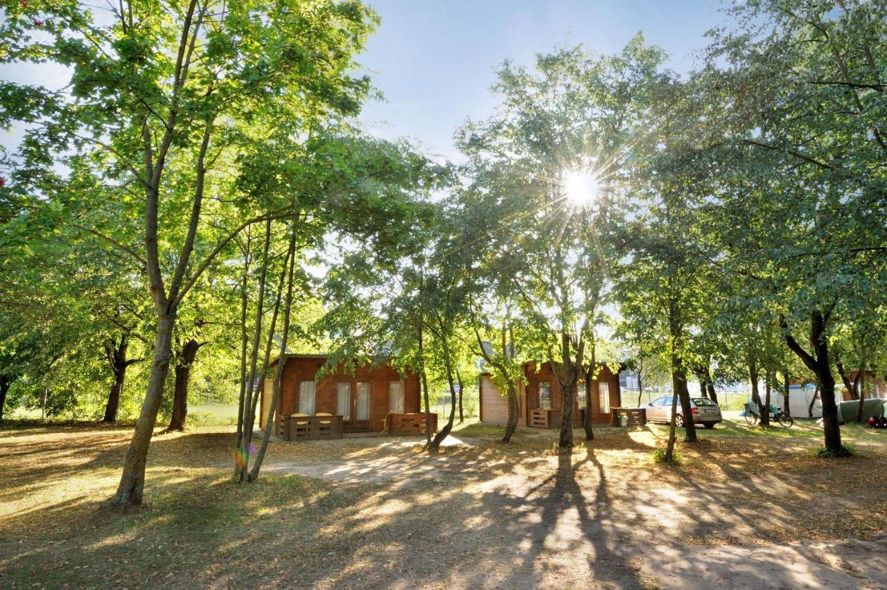 Kaunas Camp Inn Exterior foto
